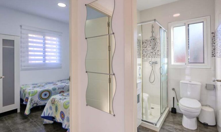 Aloha Cádiz - Apartamento en El Palmar - Dormitorio - Baño