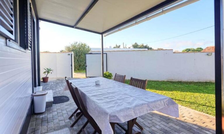 Aloha Cádiz - Apartamento en El Palmar - Mesa Exterior