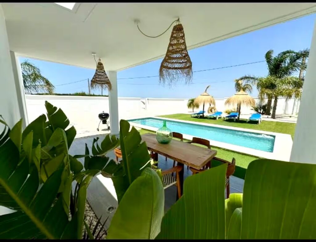 Aloha Cádiz - Alojamiento en Conil - Casa tailandesa - Exterior