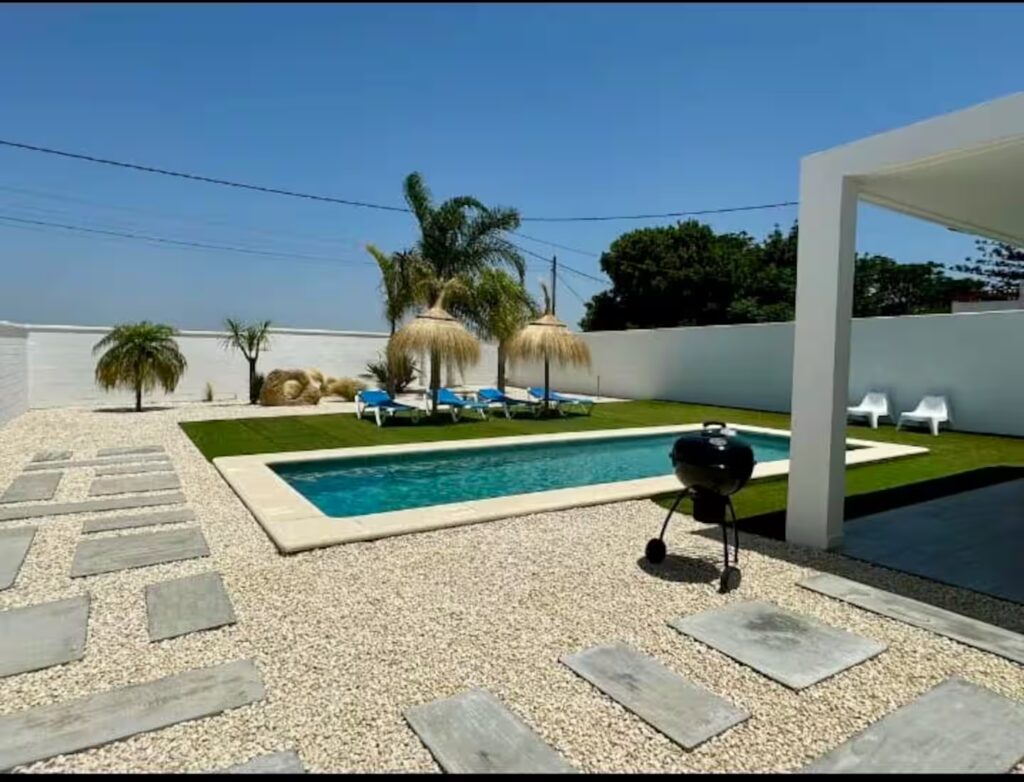 Aloha Cádiz - Alojamiento en Conil - Casa tailandesa