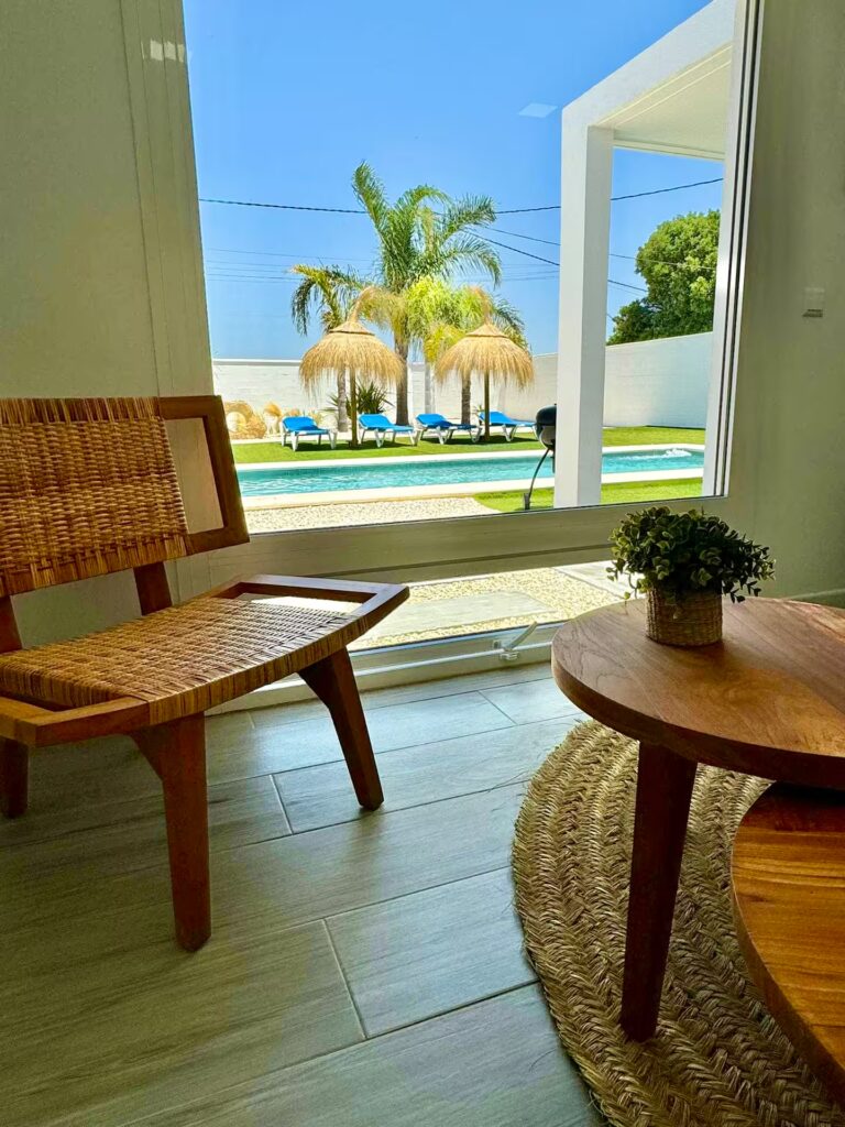 Aloha Cádiz - Alojamiento en Conil - Casa tailandesa