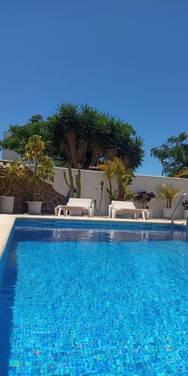 Aloha Cádiz - Alojamiento en Conil - Piscina