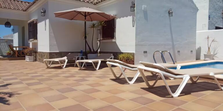 Aloha Cádiz - Alojamiento en Conil - Piscina