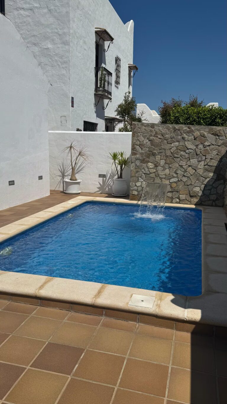 Aloha Cádiz - Alojamiento en Conil - Piscina